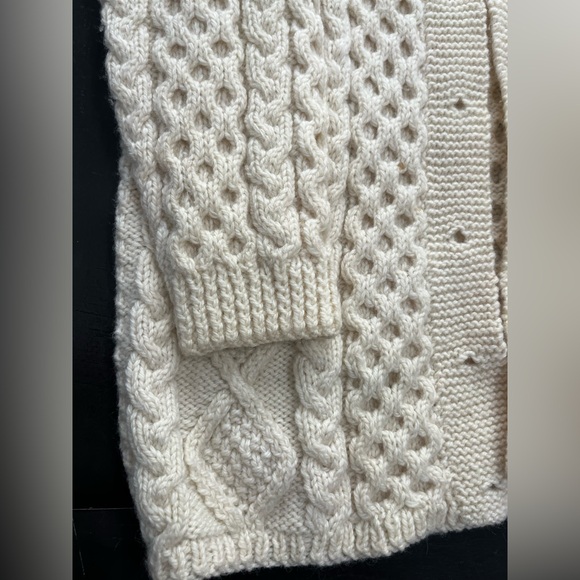 Hand Knit Wool Cable Knit Cardigan Sweater Medium Shawl Collar Cottagecore - Picture 6 of 13